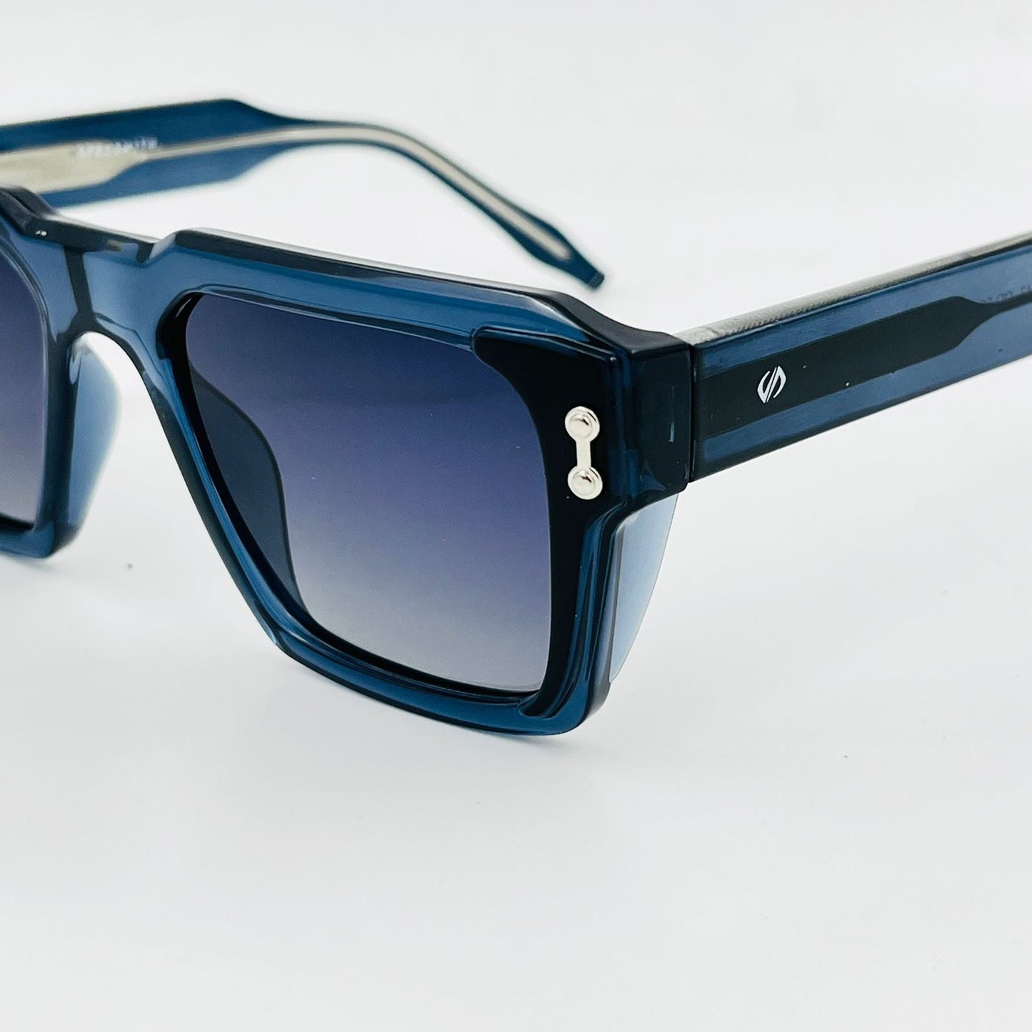 Spexone Specsmith Series: Navy Crystal Frame with Blue Gradient Lens