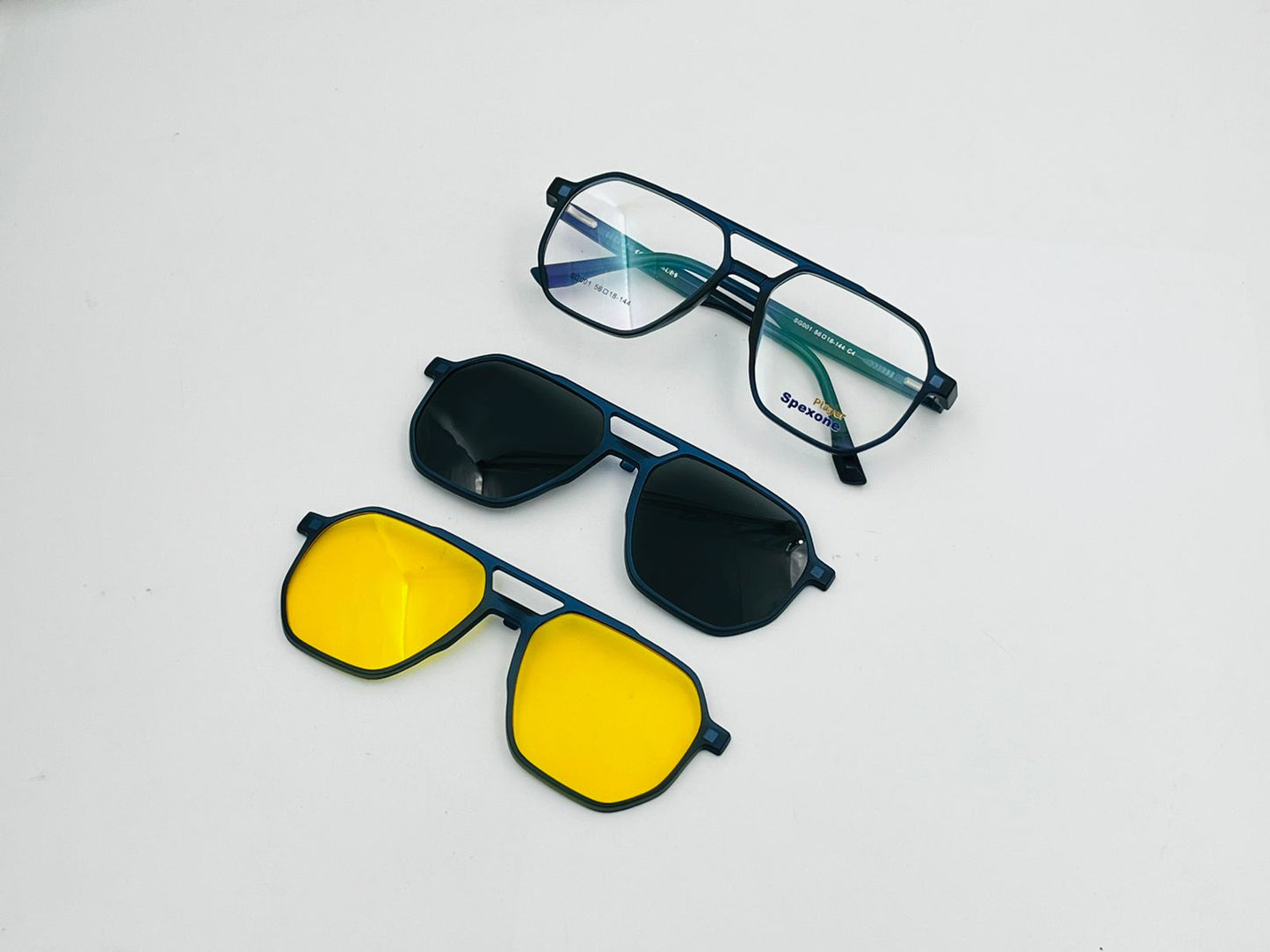 Spexone player SG001 Series: Blue Frame with Transparent Lens