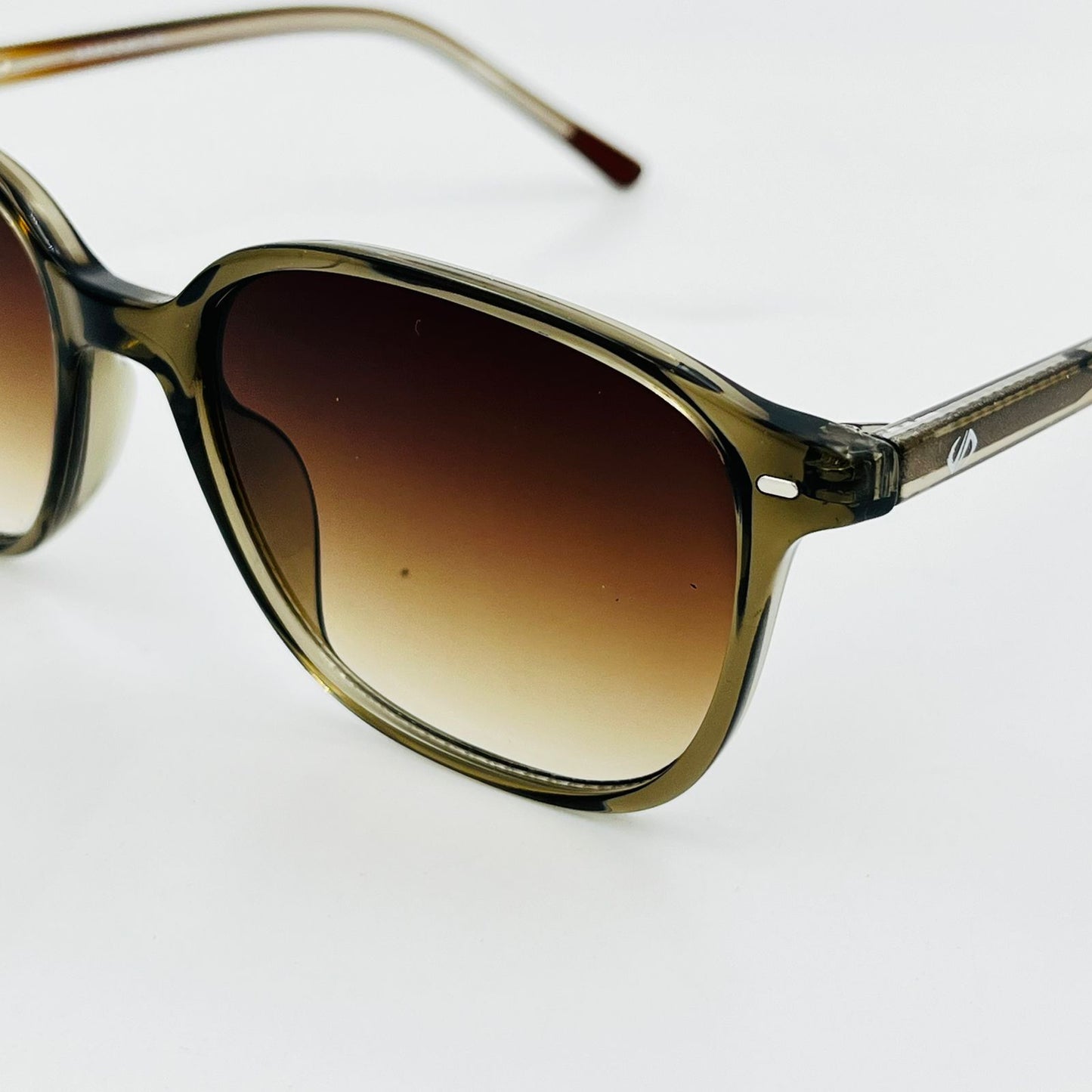 Spexone Specsmith Series:	Crystal Olive Frame with Amber tint Lens