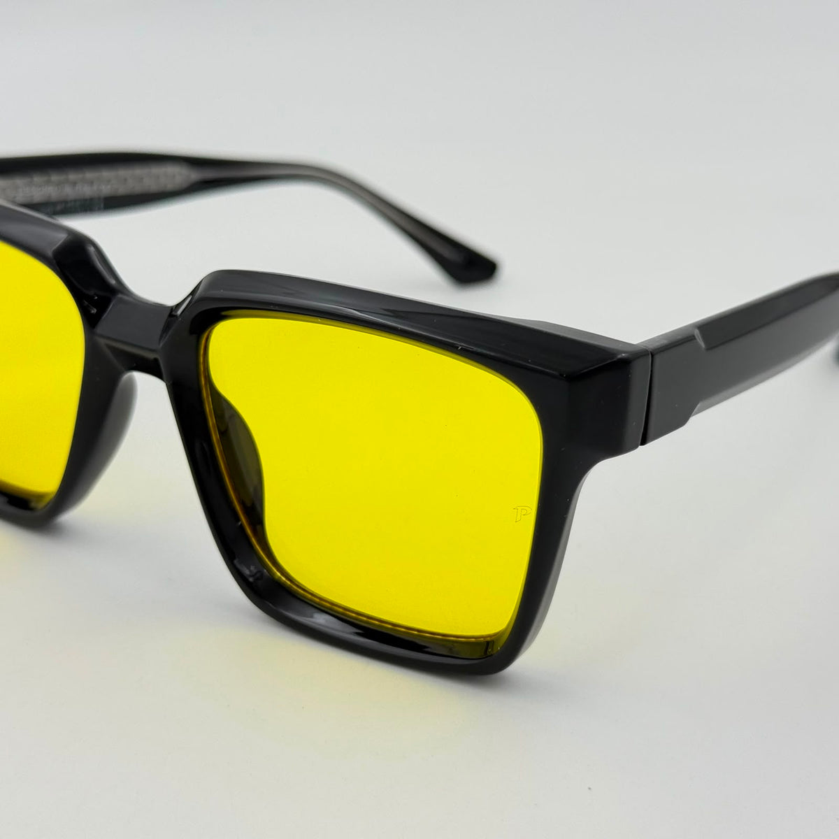 Spexone spexmith glossy black : premium   sunglass for man & woman